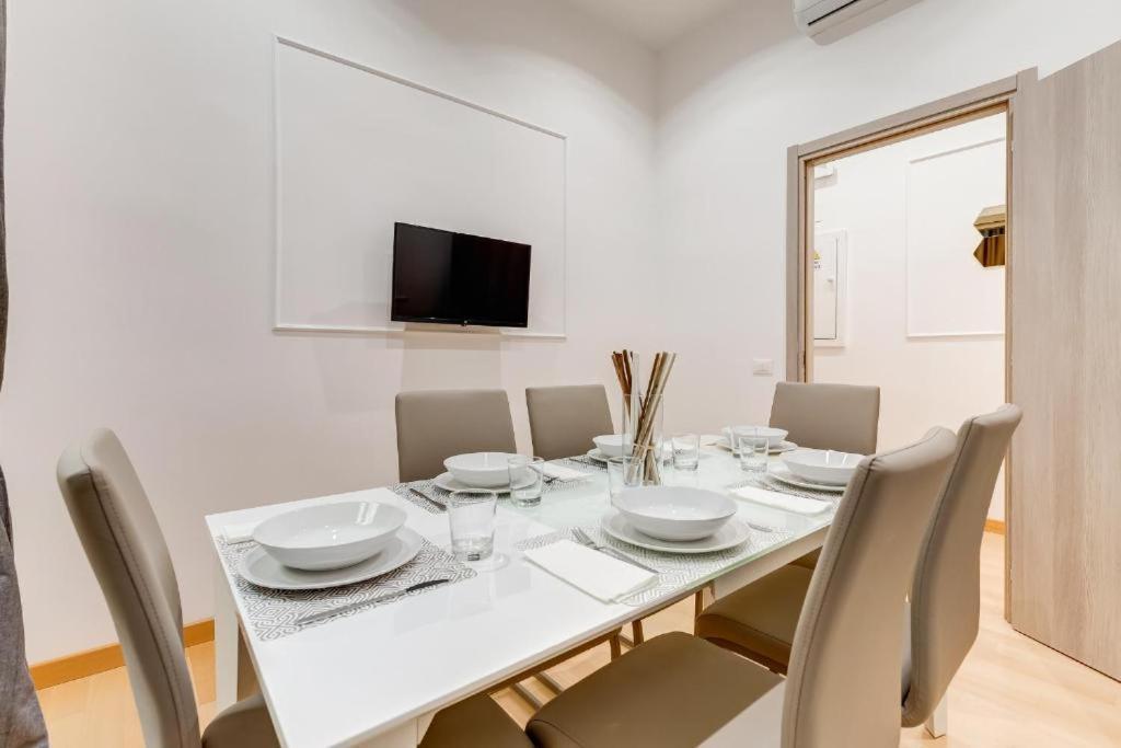 Vatican Prestige Apt By Premium Suites Collection Roma Esterno foto