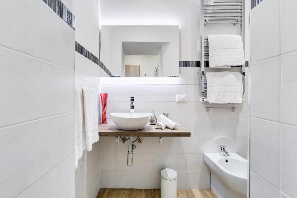 Vatican Prestige Apt By Premium Suites Collection Roma Esterno foto